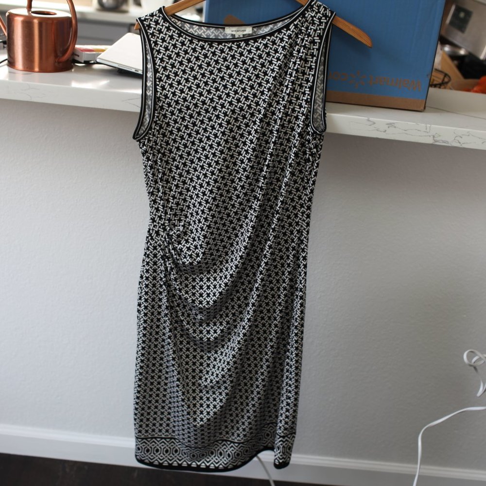 Max Studio Sleeveless Gathered Waist Dress